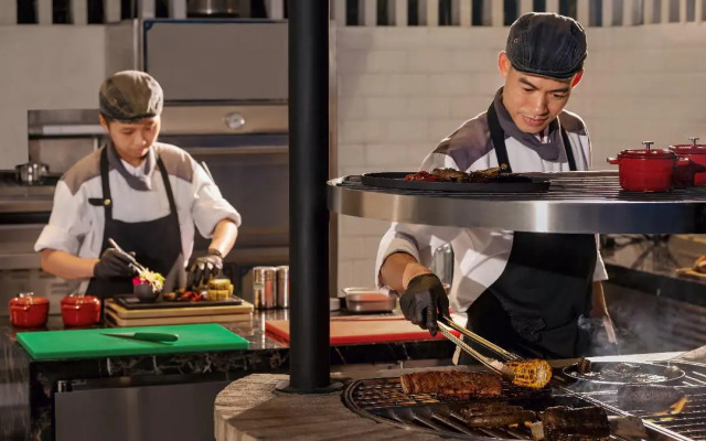 Movenpick Hotel Hanoi Centre