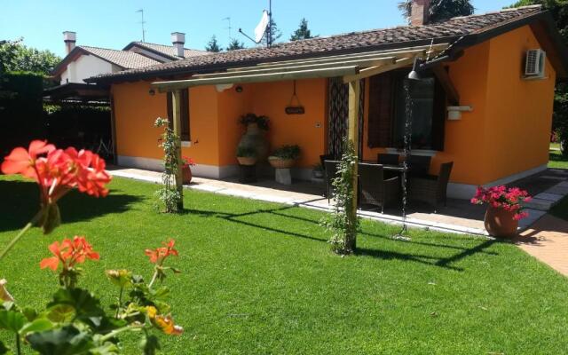 La Brigata Apartments Orange House