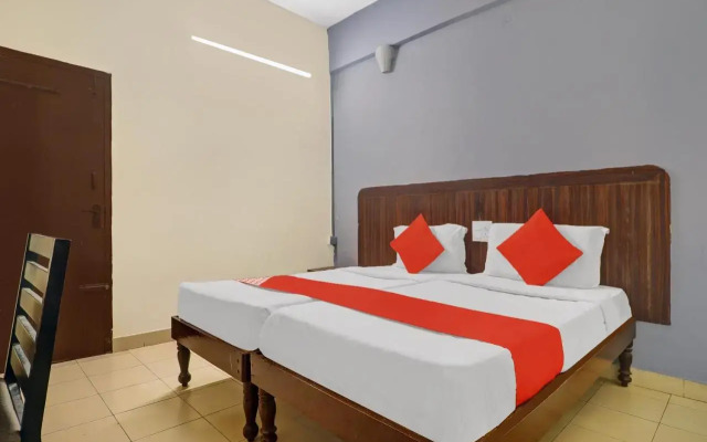 OYO Flagship 80444 Hrr Hotels