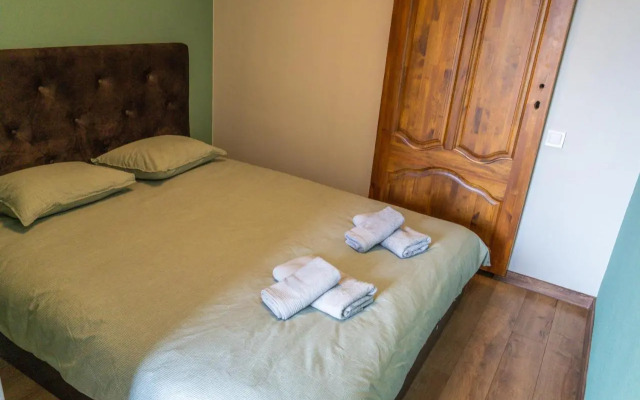 Warm & Cozy Apartment with Balcony in Valmiera