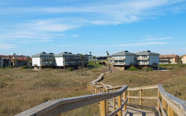 Coastal Nest 207BH