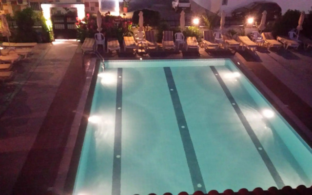 Philippos Studios & Apartments