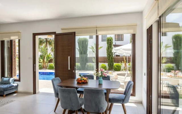 Ayia Napa Luxury Seaside Villa Ionion H15