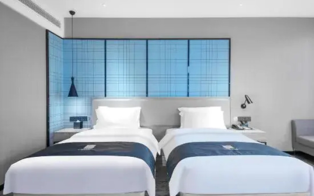 Echarm Hotel (Ten Hanjiang Normal College )