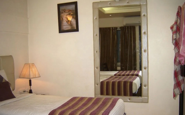 Hotel Anand Retreat