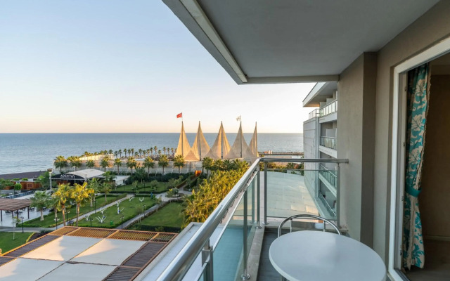Adenya Hotel & Resort