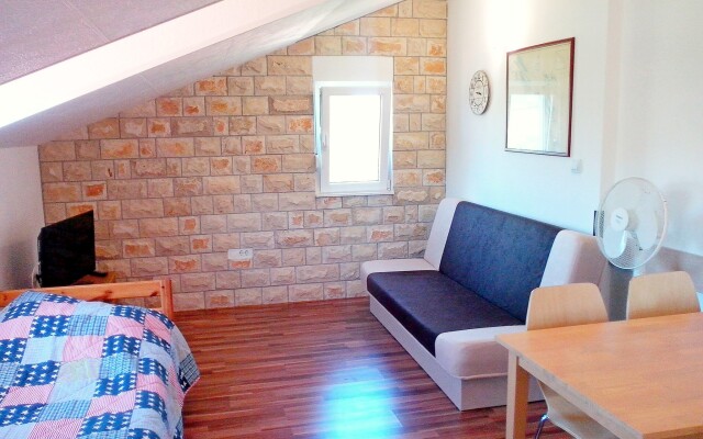 Apartments Drazen