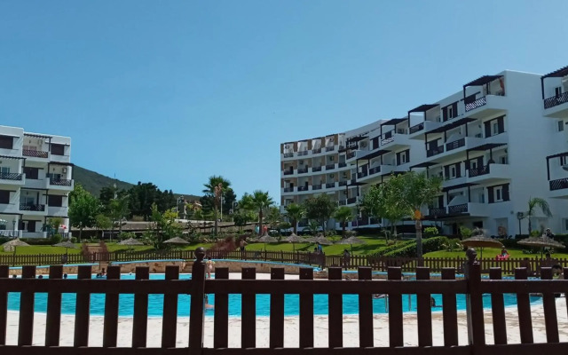 Studio de luxe avec piscine