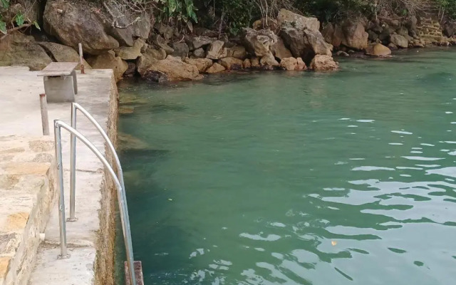 REFUGIO na frente do mar em Ilha de Araujo