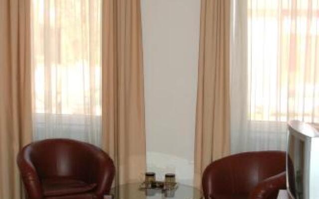 Hotel Iris