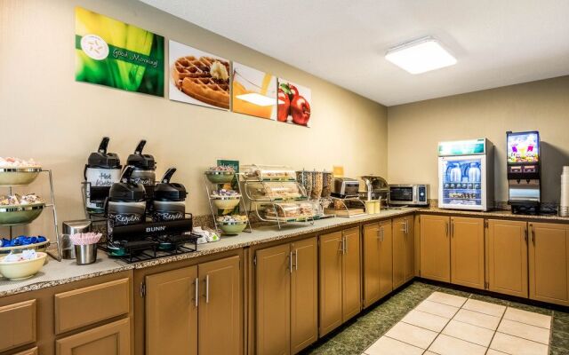 Executive Inn & Suites