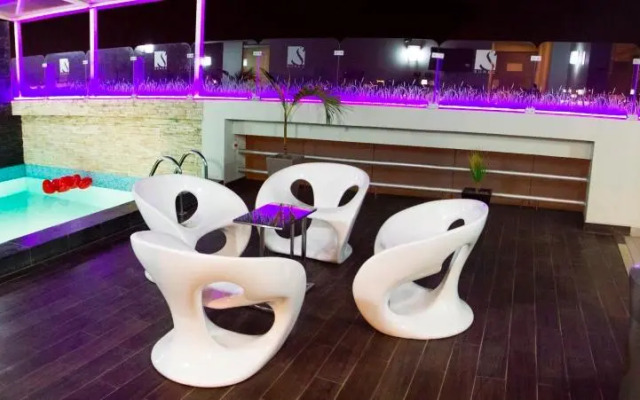 Sunec Hotel