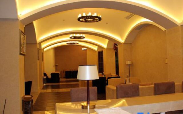 Swanburg Resort Hotel
