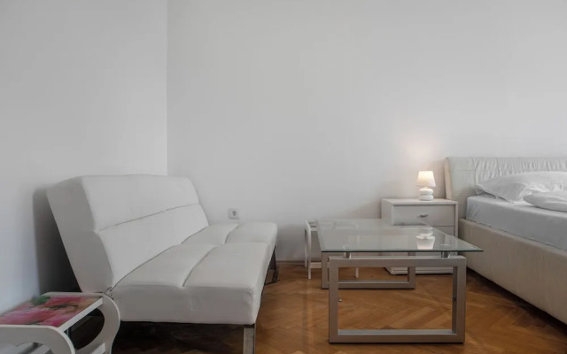 Perfect 7BR Stay Near Hauptbahnhof
