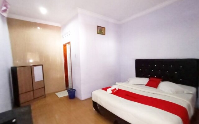 Hotel Sedayu 2 by RedDoorz