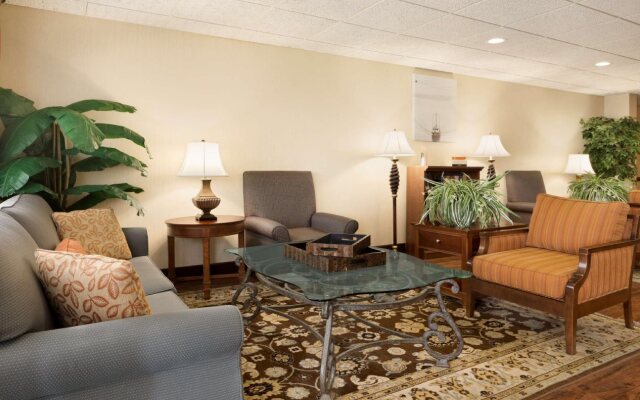 Country Inn & Suites by Radisson, Port Clinton, OH