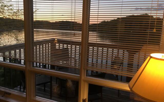 Mahone Bay Beach House