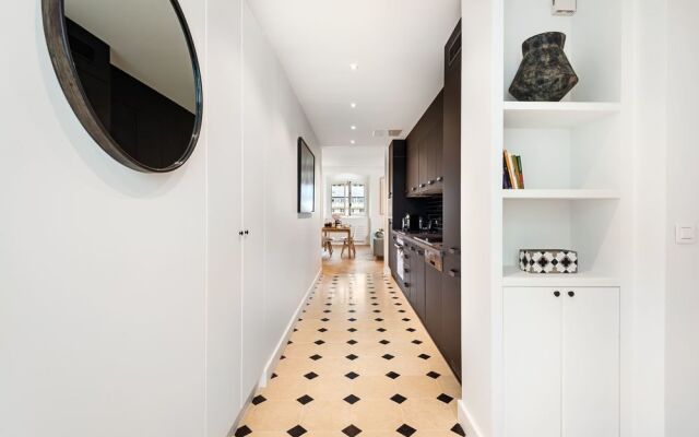 Palais Nouveau - Two Bedroom Condo