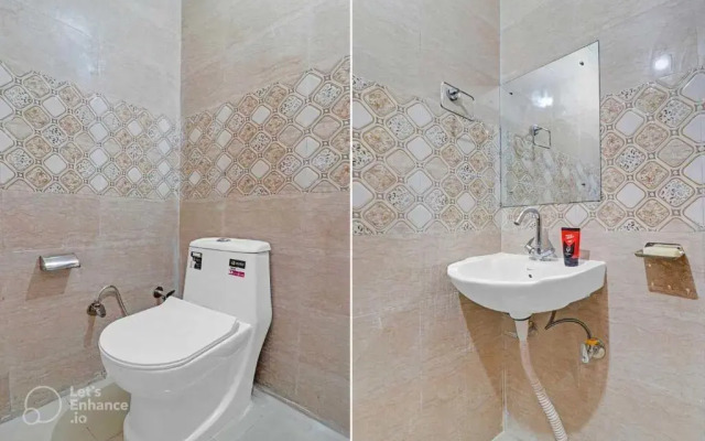 OYO Hotel Bottom Inn