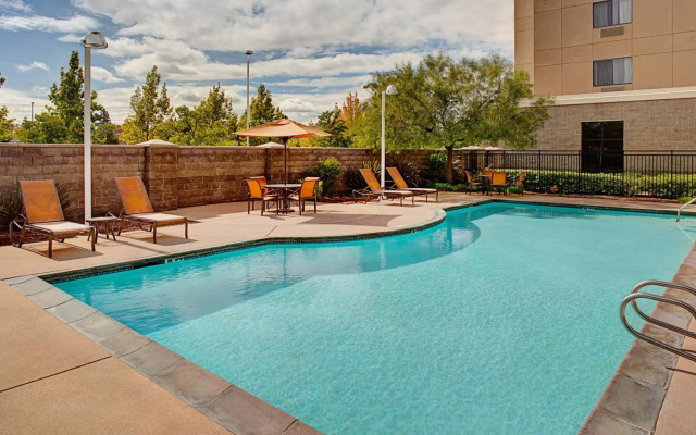 Courtyard by Marriott Sacramento Midtown