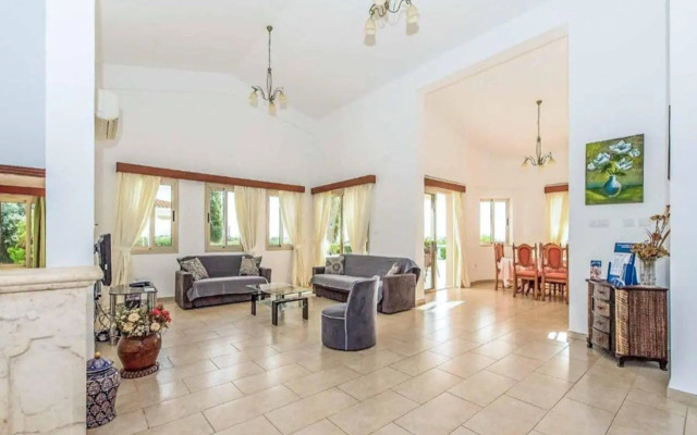Villa Theo