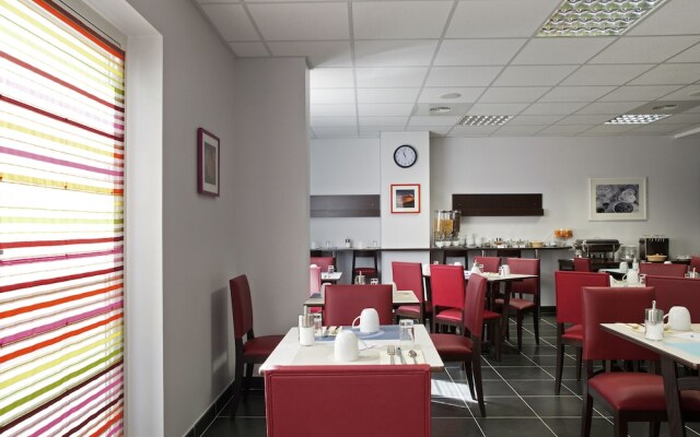 Appart Hôtel Opéralia ★★★ Les Cèdres