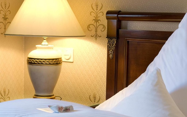 Superior Double room (full double bed) (queen size bed)