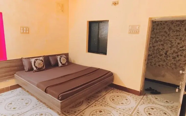 Yuvraj Bhavan Dwarka