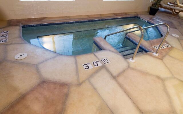 Country Inn & Suites Green Bay East