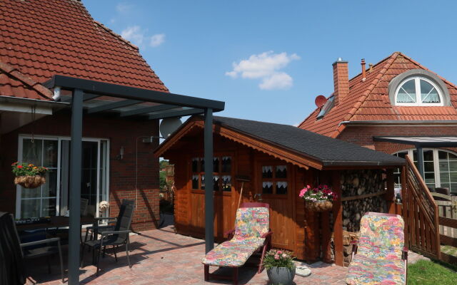 Holiday Home Ferienhaus Conny (TIM130)