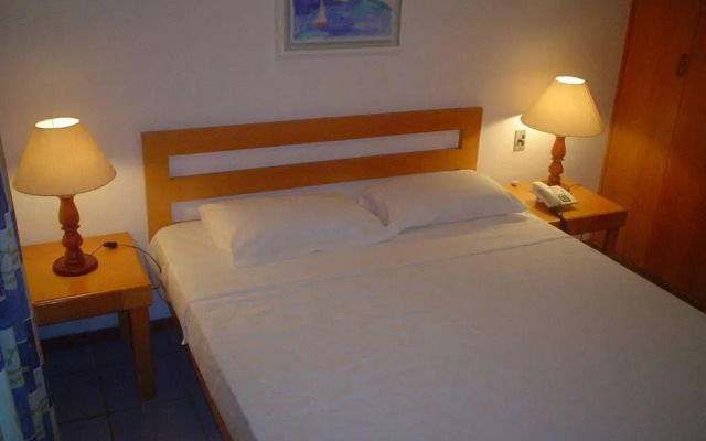 Praias Brancas Apart-Hotel