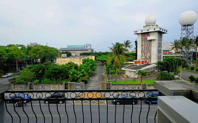 Yang Ping House