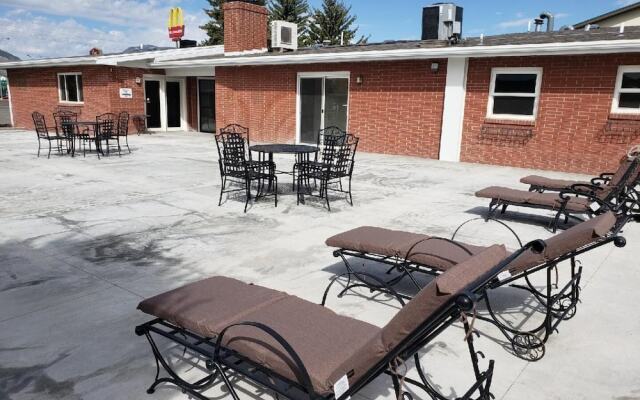 Cody Legacy Inn & Suites