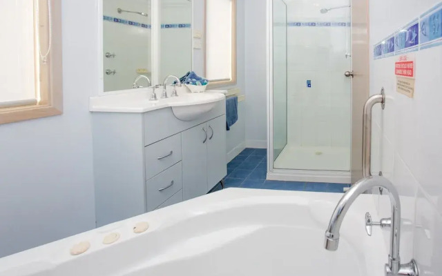 BIG4 Batemans Bay At Easts Riverside Holiday Park