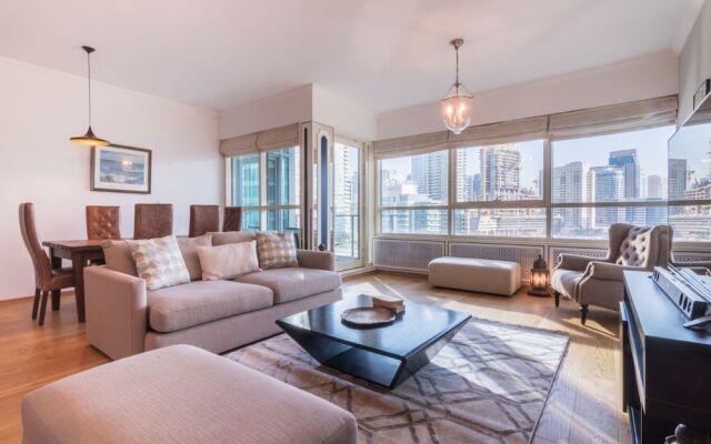 Luxury Apartment With Panoramic-view of Dubai Marina