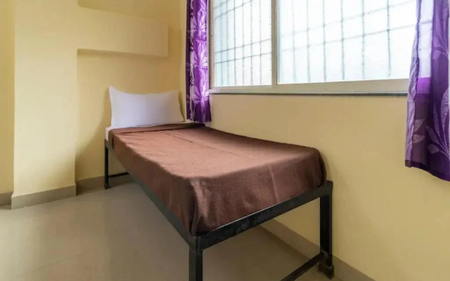 Shree Gajanan by OYO Rooms