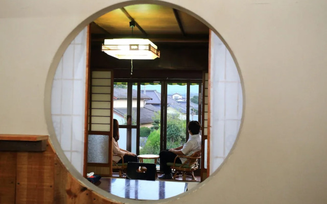 Naru. Guest House