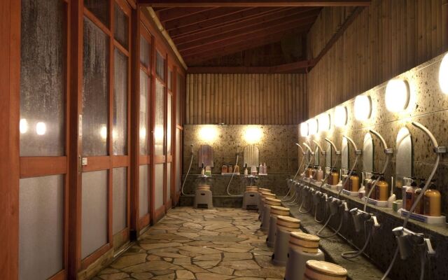 Izukogen Wanwan Paradise Hotel & Cottage