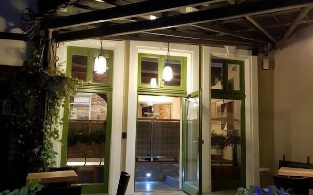 Provincja Wine Bar & Rooms