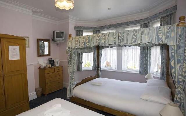 Avalon Hotel - Guest House