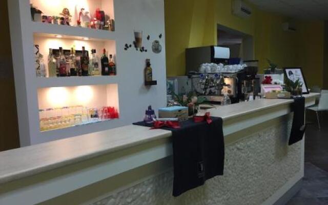 Manhattan Village Hotel