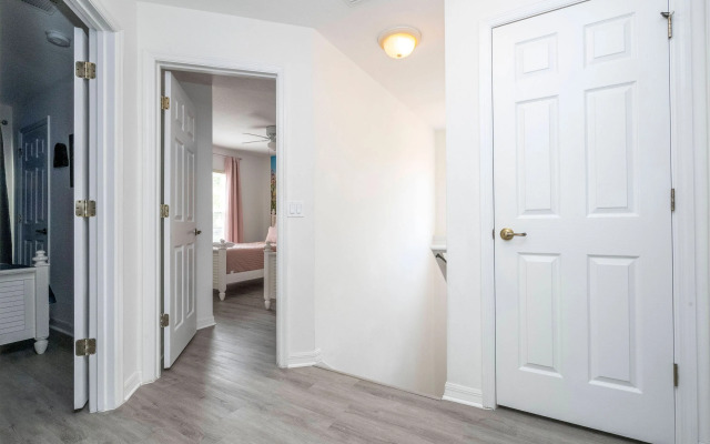 4 Bedrooms Close to Disney