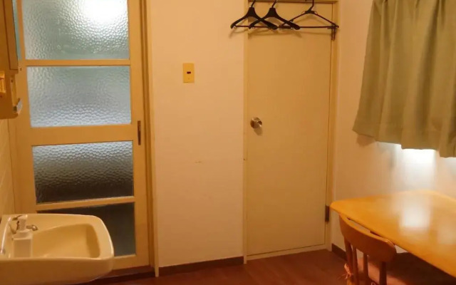 Kobe Hostel (Guesthouse)