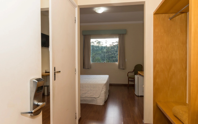 Hotel Parque das Flores - Hotel in Campos do Jordao - Photo 3