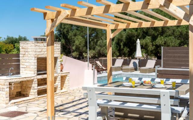 Waterway Luxury Residence-Apartment 1