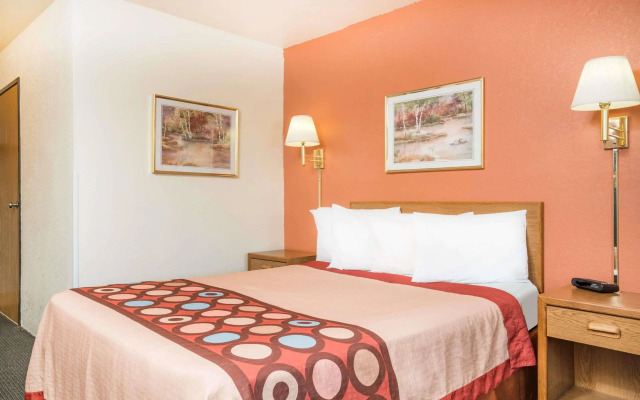 AmericInn by Wyndham Tomahawk