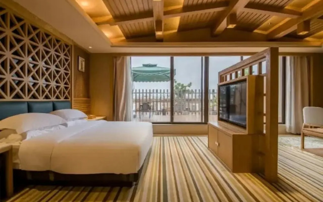 Vyluk J Hotel South Asian Garden Dianchi