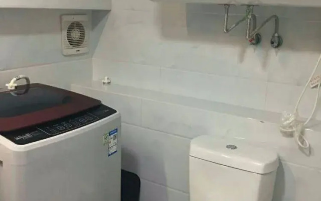 Kela Service Apartment Hotel