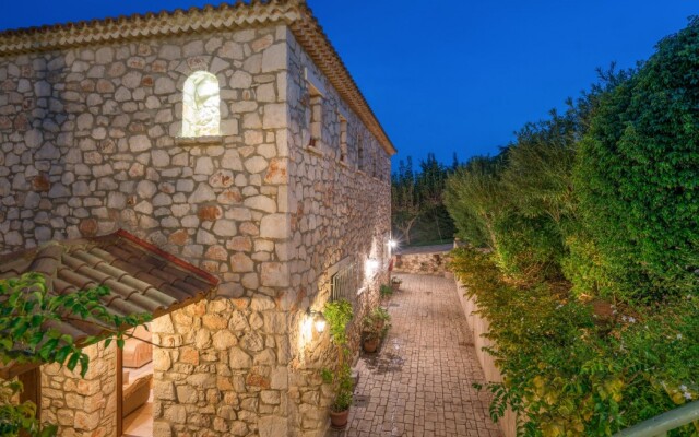 Myrties stone houses