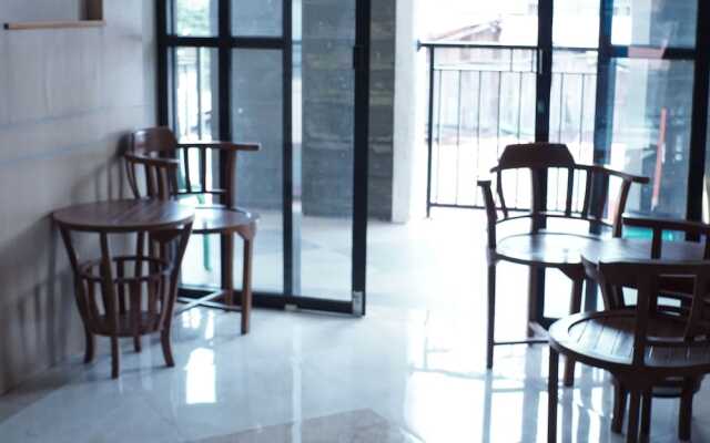 OYO 93343 Sukma Residence